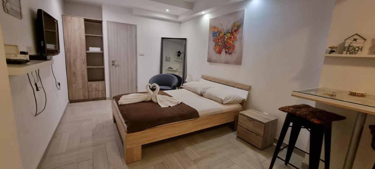 Apartmani Tatic Stinjan Štinjan Exterior foto