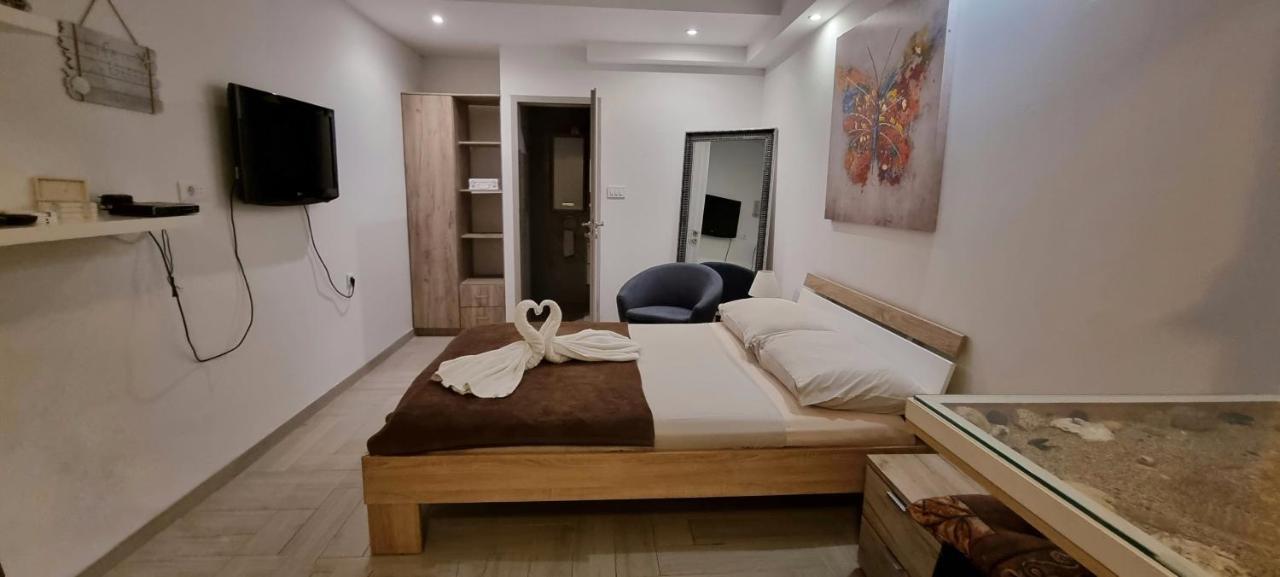 Apartmani Tatic Stinjan Štinjan Exterior foto