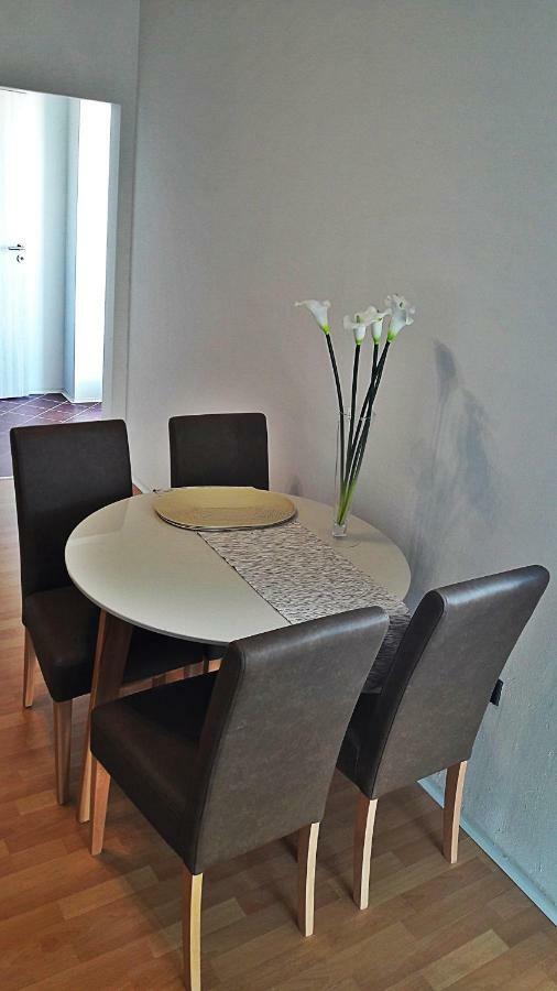 Apartmani Tatic Stinjan Štinjan Exterior foto